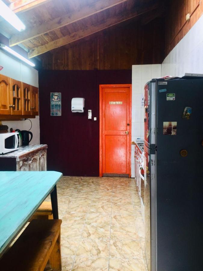 Hostel Raiz Пукон Екстер'єр фото